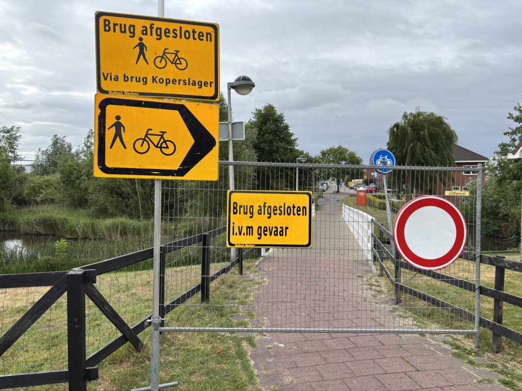 afgesloten brug