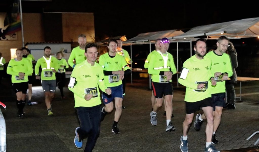 hardlopers tijdens de nacht